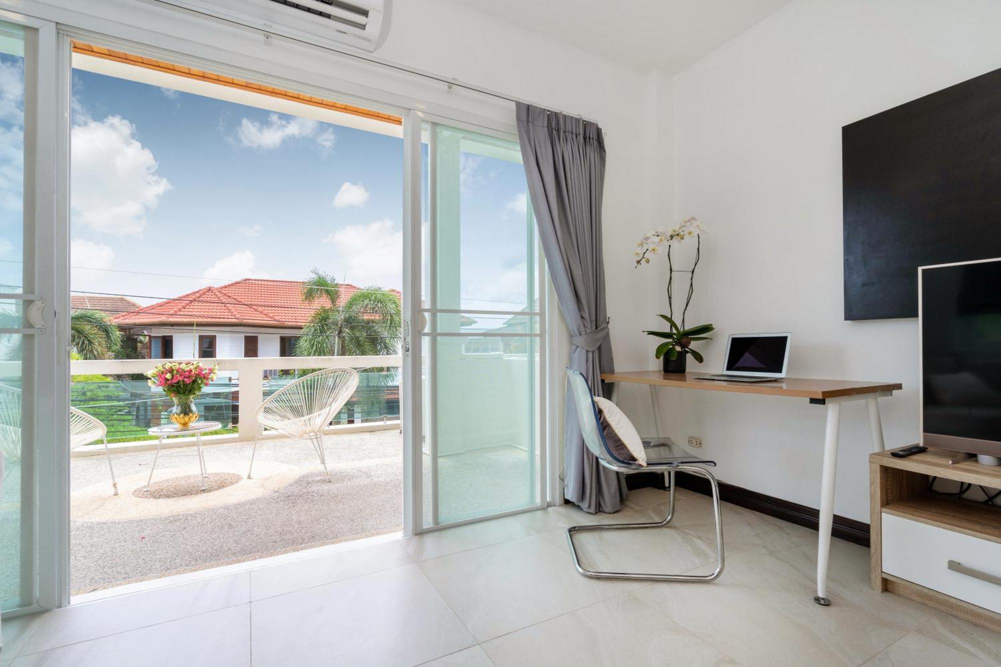 Apartment 1 Bedroom In Naiharn T Ban Saiyuan Екстер'єр фото