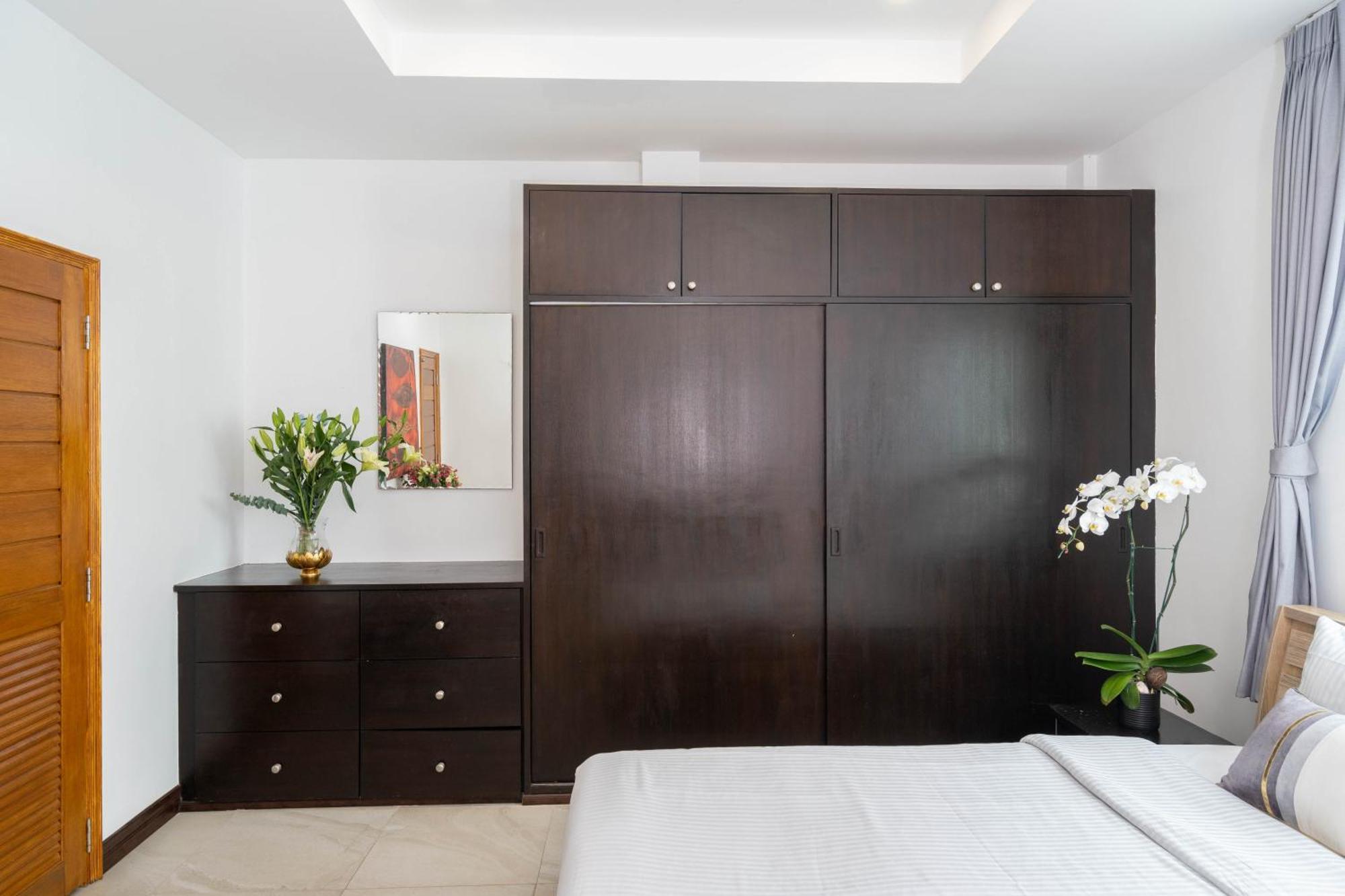 Apartment 1 Bedroom In Naiharn T Ban Saiyuan Екстер'єр фото
