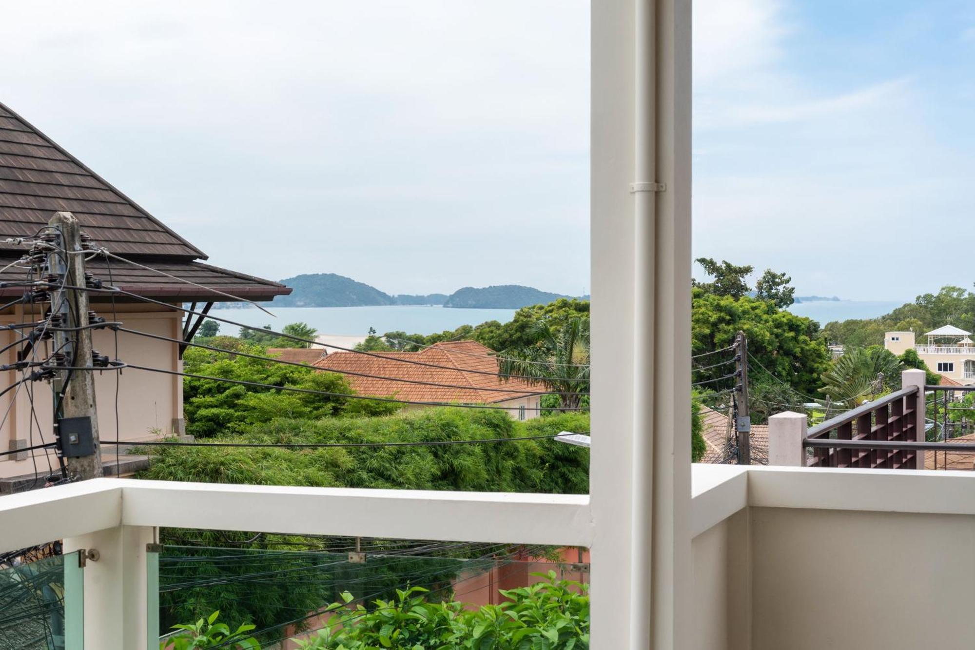 Apartment 1 Bedroom In Naiharn T Ban Saiyuan Екстер'єр фото