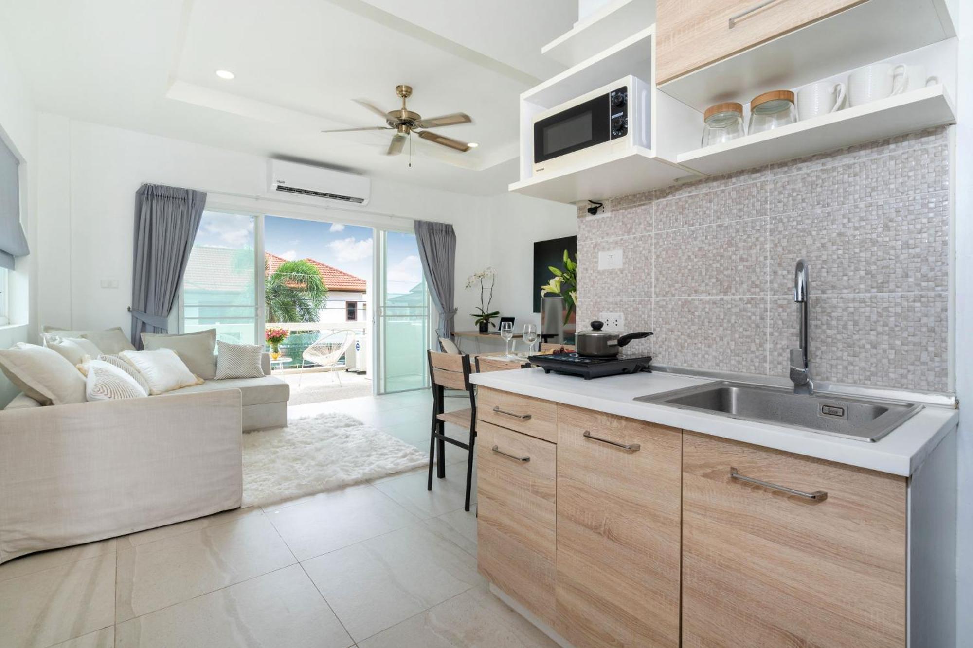 Apartment 1 Bedroom In Naiharn T Ban Saiyuan Екстер'єр фото